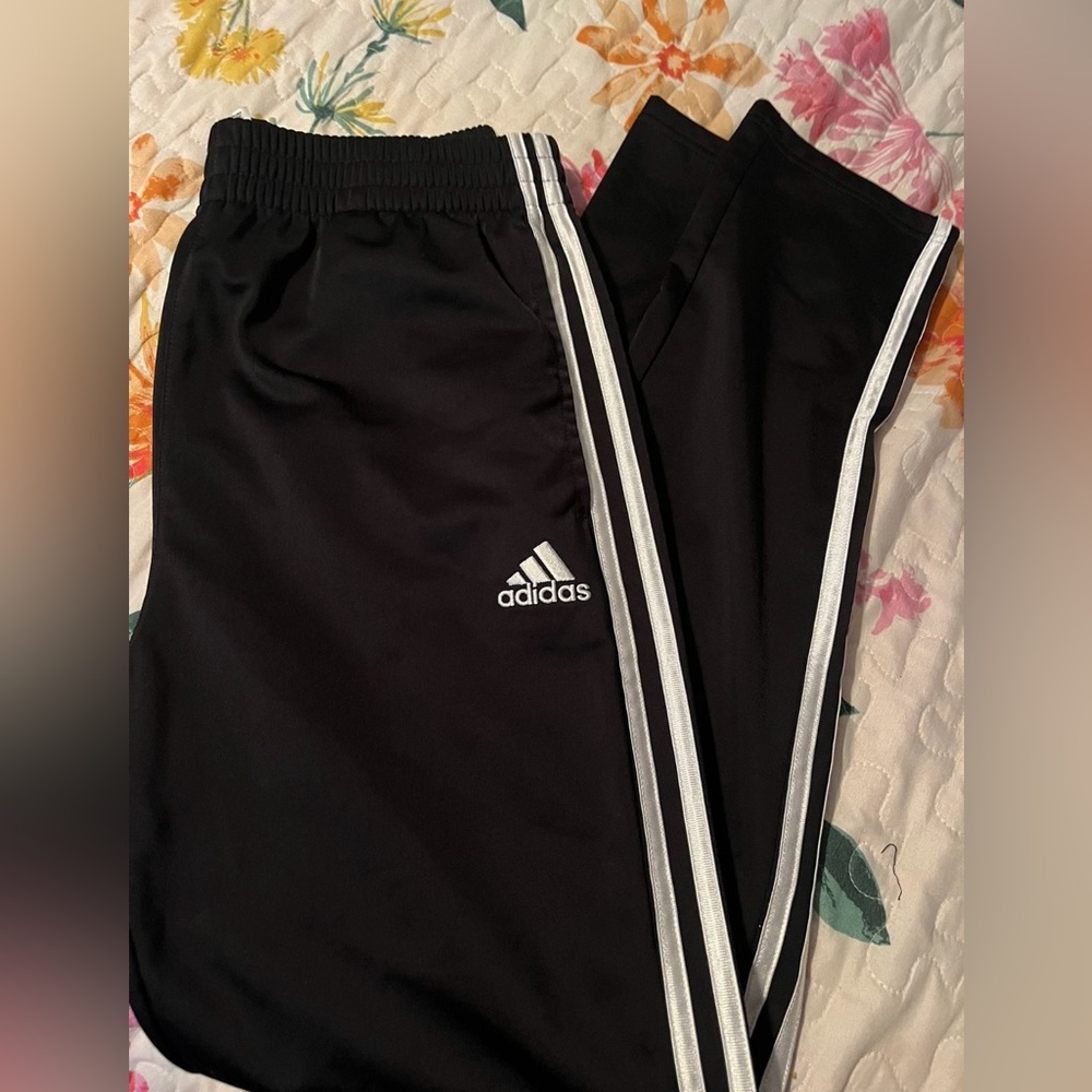 Boys adidas sweats - Picture 1 of 2